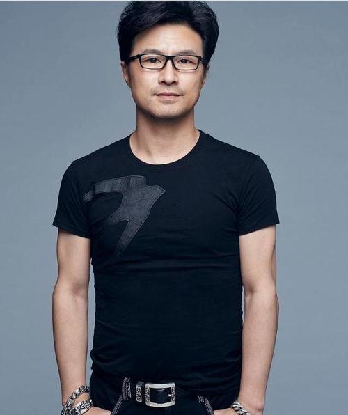 汪峰旷工吃瓜,娱乐圈的瓜田效应